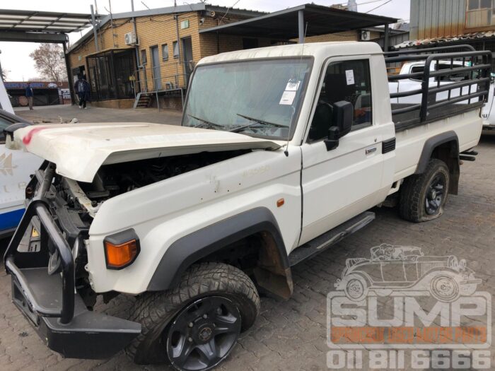 TOYOTA , LANDCRUISER 79 2 . 8 GD - 6 S / C A / T , WHITE , 2023 ( 30678 ) - Image 8