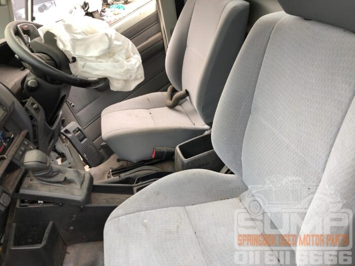 TOYOTA , LANDCRUISER 79 2 . 8 GD - 6 S / C A / T , WHITE , 2023 ( 30678 ) - Image 10