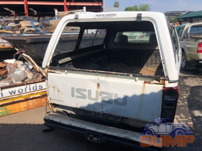 ISUZU , KB 250 D - TEQ LE E / CAB , WHITE , 2018 ( 29636 ) - Image 2