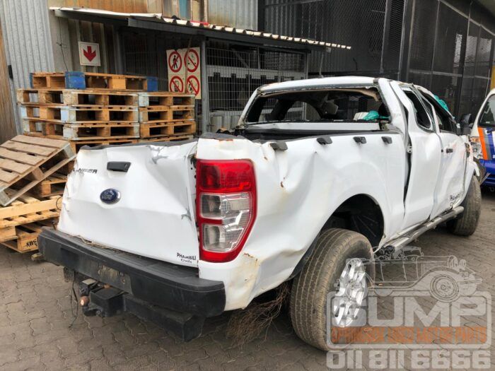FORD , RANGER 2 . 2 TDCI XL E / CAB , WHITE , 2019 ( 30644 ) - Image 4