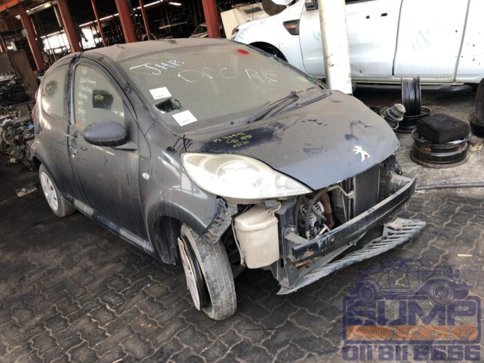 PEUGEOT , 107 URBAN , BLACK , 2014 ( 30121 ) - Image 2