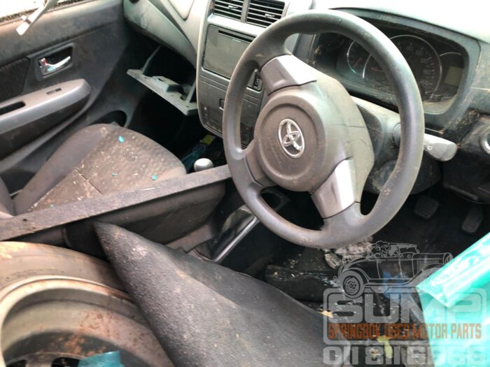 TOYOTA , AGYA 1 . 0 , RED , 2022 ( 30660 ) - Image 8