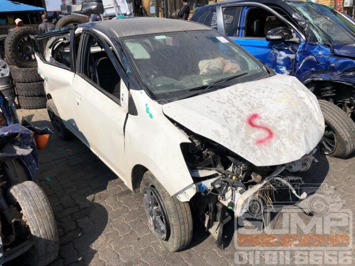 TOYOTA , AGYA 1 . 0 A / T , WHITE , 2022 ( 30671 ) - Image 2