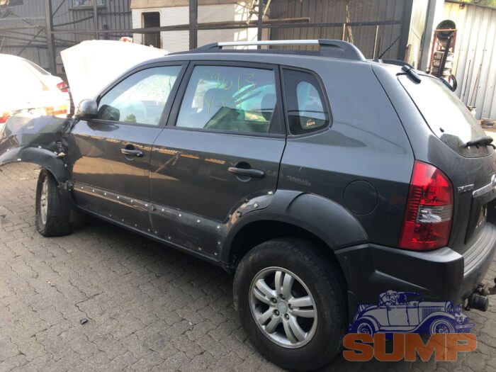 HYUNDAI , TUCSON 2 . 0 GLS , GRAY , 2007 ( 29613 ) - Image 4