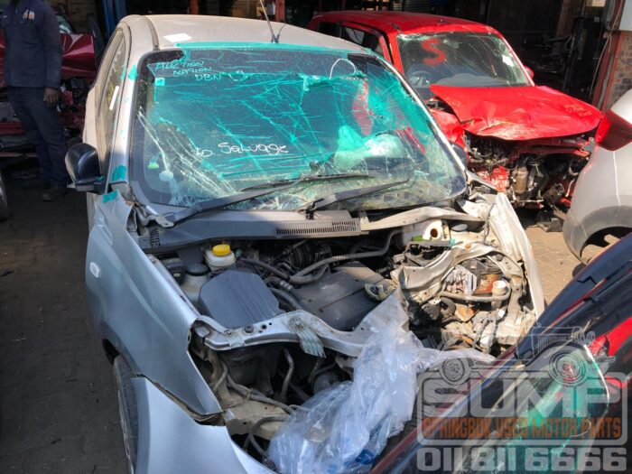 CHEVROLET , AVEO 1 . 6 L 5 DR , SILVER , 2015 ( 30647 )