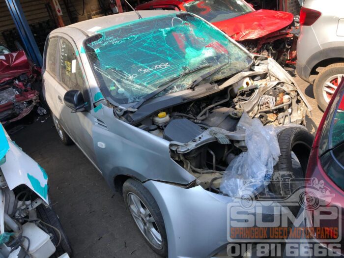 CHEVROLET , AVEO 1 . 6 L 5 DR , SILVER , 2015 ( 30647 ) - Image 2