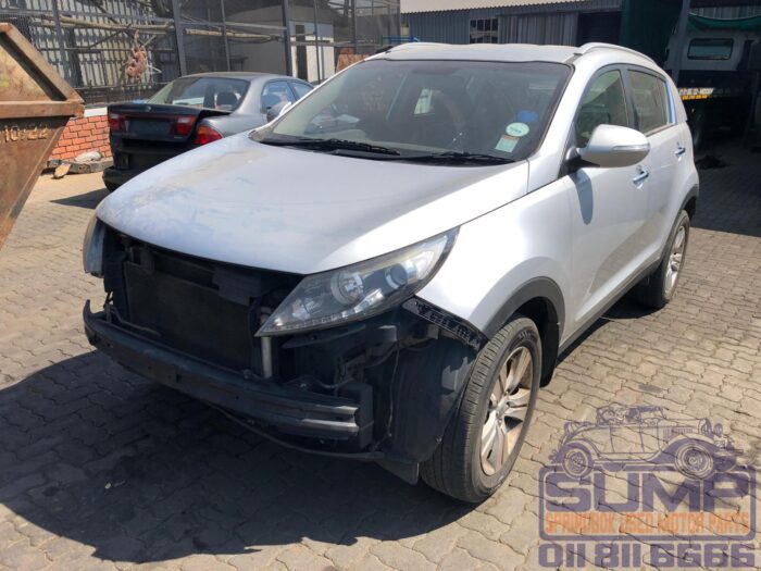 KIA , SPORTAGE 2 . 0 , SILVER , 2013 ( 30149 ) - Image 8