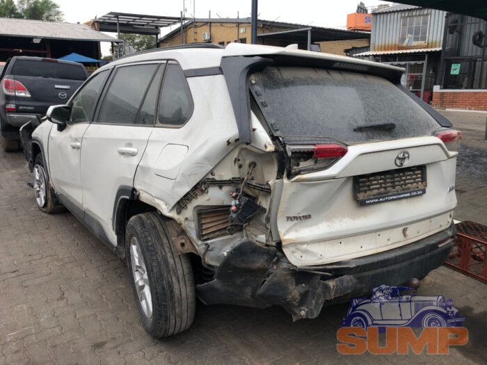 TOYOTA , RAV 4 2 . 0 GX A / T , WHITE , 2019 ( 29645 ) - Image 6