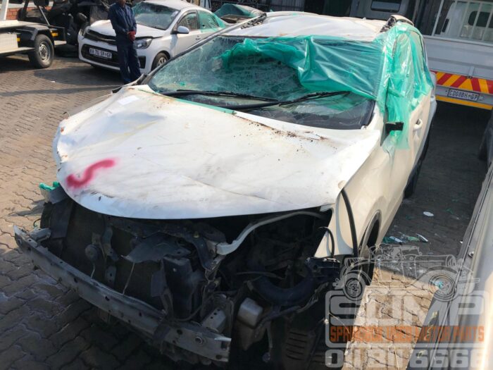 TOYOTA , RAV 4 2 . 0 GX , WHITE , 2016 ( 30716 ) - Image 8