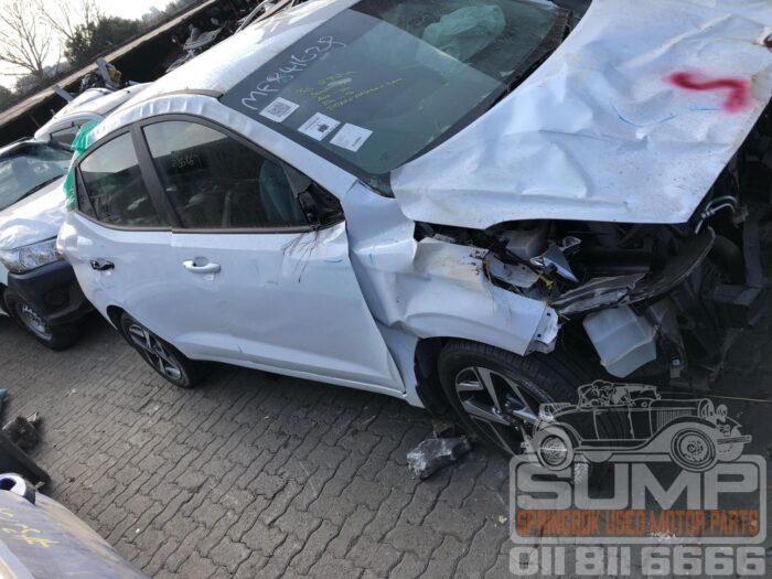 HYUNDAI , GRAND i 10 FLUID SEDAN , WHITE , 2023 ( 30643 ) - Image 3