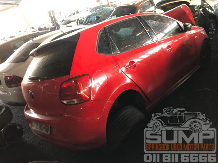 VOLKSWAGEN , POLO VIVO 1 . 4 COMFORTLINE 5 DR , RED , 2021 ( 30632 ) - Image 4