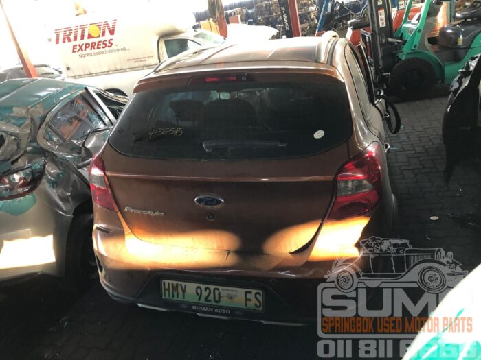 FORD , FIGO 1 . 4 FREESTYLE TITANIUM , GOLD , 2020 ( 30699 ) - Image 5