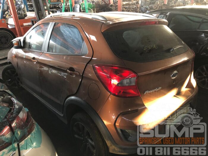 FORD , FIGO 1 . 4 FREESTYLE TITANIUM , GOLD , 2020 ( 30699 ) - Image 6
