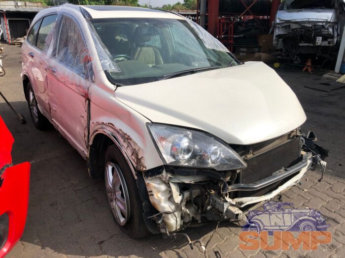 HONDA , CRV 2 . 4 VTEC EXECUTIVE A / T , WHITE , 2010 ( 29654 ) - Image 2
