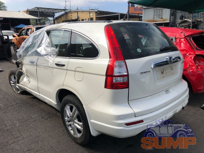 HONDA , CRV 2 . 4 VTEC EXECUTIVE A / T , WHITE , 2010 ( 29654 ) - Image 6