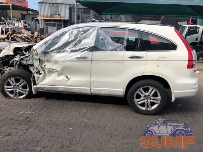 HONDA , CRV 2 . 4 VTEC EXECUTIVE A / T , WHITE , 2010 ( 29654 ) - Image 7