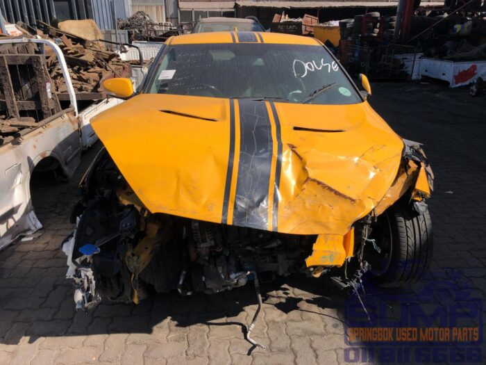 HYUNDAI , VELOSTER 1 . 6 GDI EXECUTIVE DCT , YELLOW , 2014 ( 30163 )