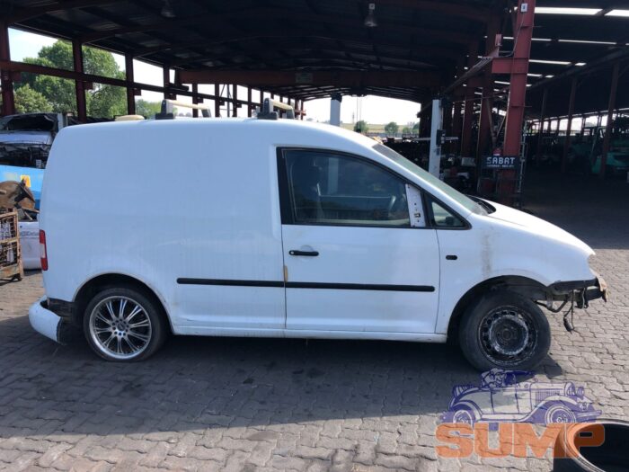 VOLKSWAGEN , CADDY 1 . 6 P / V , WHITE , 2010 ( 29663 ) - Image 3