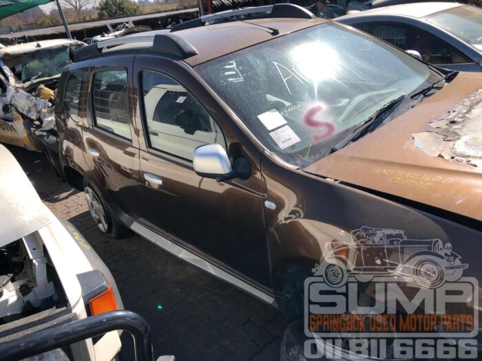 RENAULT , DUSTER 1 . 5 d CI DYNAMIQUE , BROWN , 2013 ( 30709 ) - Image 3