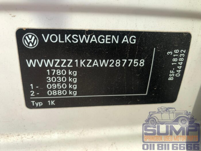 VOLKSWAGEN , GOLF VI 1 . 6 i TRENDLINE , WHITE , 2010 ( 30157 ) - Image 11