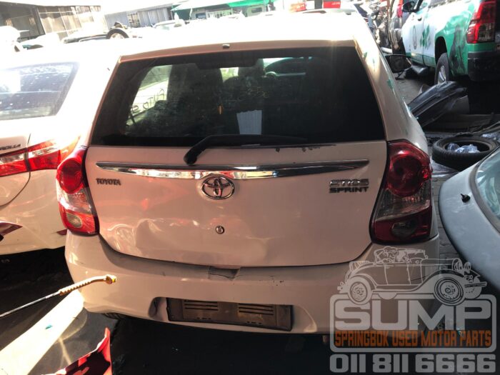 TOYOTA , ETIOS 1 . 5 XS SPRINT , WHITE , 2017 ( 30634 ) - Image 5