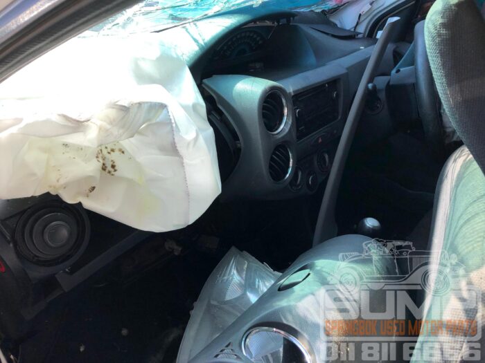 TOYOTA , ETIOS 1 . 5 XS SPRINT , WHITE , 2017 ( 30634 ) - Image 9