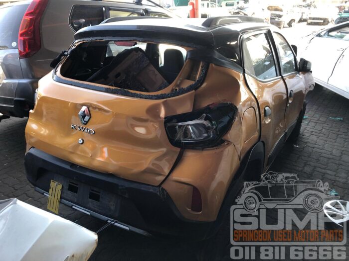 RENAULT , KWID 1 . 0 CLIMBER 5 DR , GOLD , 2025 ( 30641 ) - Image 4