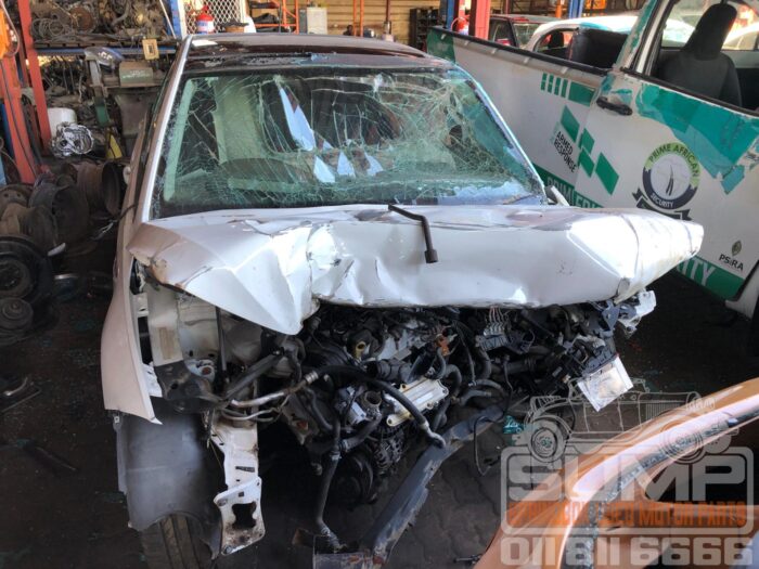 VOLKSWAGEN , POLO 1 . 0 T Si COMFORTLINE , WHITE , 2020 ( 30635 )