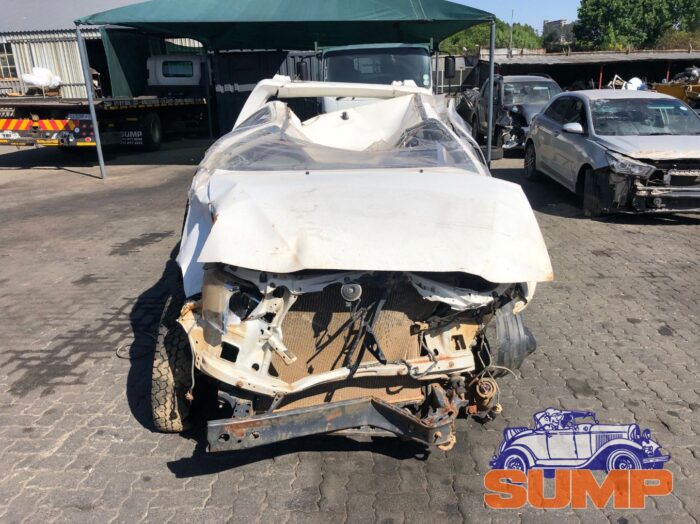 TOYOTA , HILUX 2 . 5 D - 4 D P / U S / C , WHITE , 2012 ( 29672 )