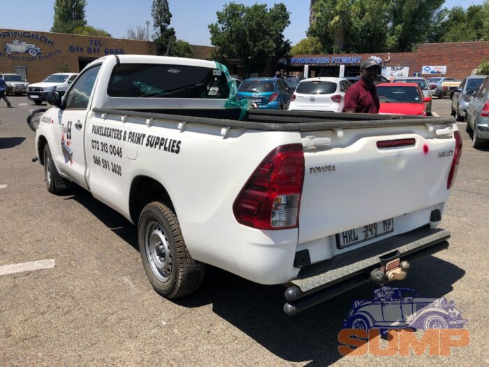 TOYOTA , HILUX 2 . 0 VVTI S S / C , WHITE , 2015 ( 29694 ) - Image 6