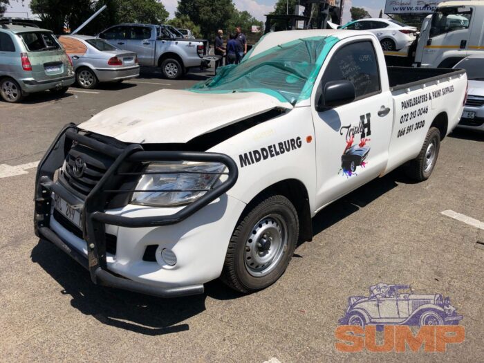 TOYOTA , HILUX 2 . 0 VVTI S S / C , WHITE , 2015 ( 29694 ) - Image 8