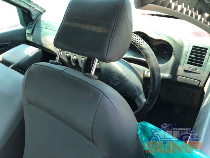 TOYOTA , HILUX 2 . 0 VVTI P / U S / C , WHITE , 2012 ( 29714 ) - Image 10