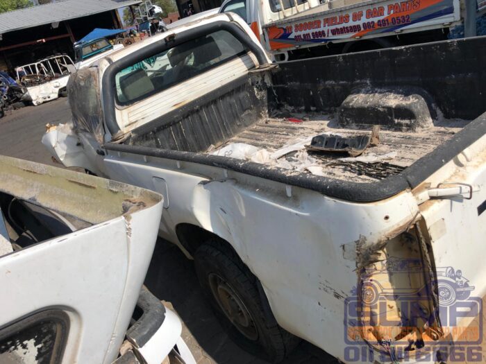 TOYOTA , HILUX 2 . 5 D - 4 D P / U S / C , WHITE , 2009 ( 30186 ) - Image 7