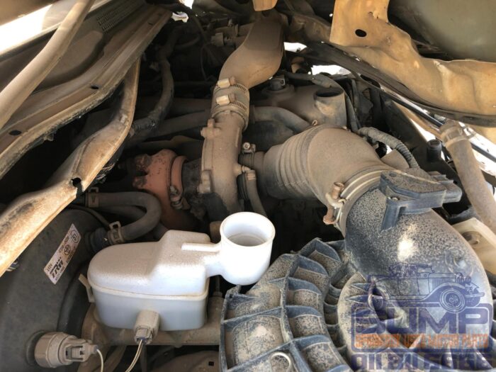 TOYOTA , HILUX 2 . 5 D - 4 D P / U S / C , WHITE , 2009 ( 30186 ) - Image 10
