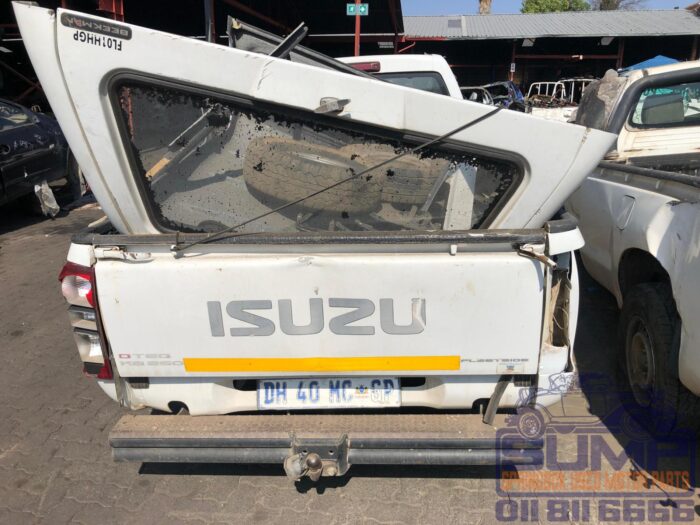 ISUZU , KB 250 D - TEQ FLEETSIDE SAFETY P / U S / C , WHITE , 2014 ( 30177 ) - Image 5