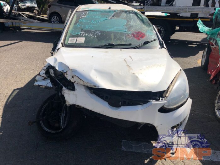 MAZDA , MAZDA 2 1 . 3 DYNAMIC , WHITE , 2010 ( 29709 )