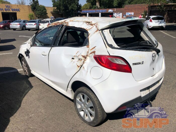 MAZDA , MAZDA 2 1 . 3 DYNAMIC , WHITE , 2010 ( 29709 ) - Image 7