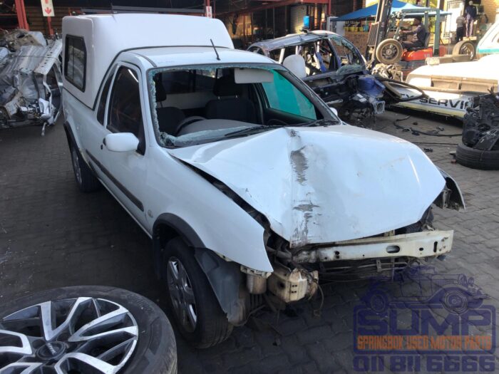 FORD , BANTAM 1 . 6 XLT P / U S / C , WHITE , 2011 ( 30189 ) - Image 2
