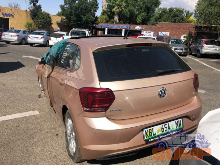 VOLKSWAGEN , POLO 1 . 0 TSI COMFORTLINE , COPPER , 2018 ( 29720 ) - Image 6
