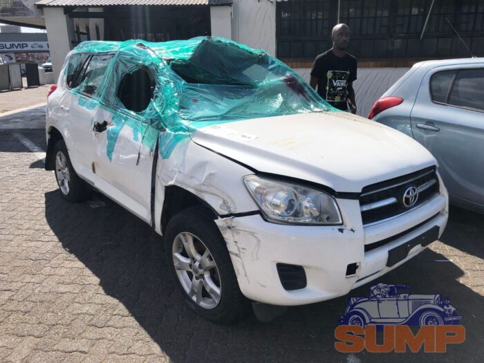TOYOTA , RAV 4 2 . 0 GX , WHITE , 2009 ( 29692 ) - Image 2