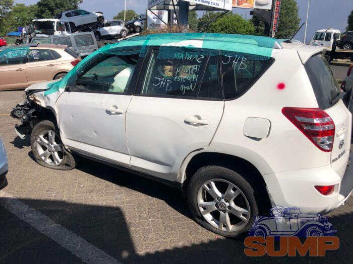 TOYOTA , RAV 4 2 . 0 GX , WHITE , 2009 ( 29692 ) - Image 7