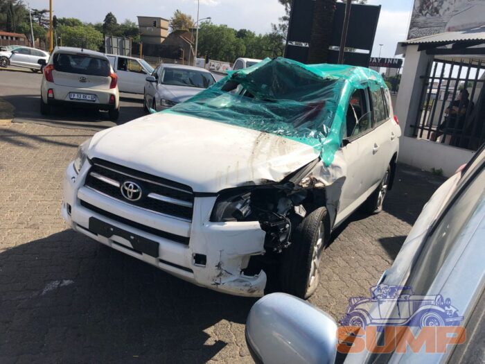 TOYOTA , RAV 4 2 . 0 GX , WHITE , 2009 ( 29692 ) - Image 8