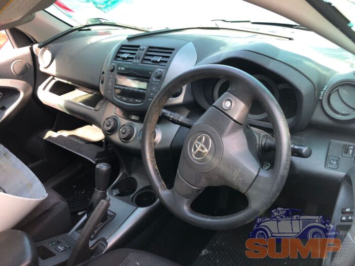 TOYOTA , RAV 4 2 . 0 GX , WHITE , 2009 ( 29692 ) - Image 10