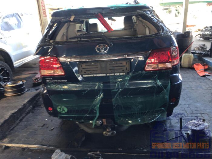 TOYOTA , FORTUNER 3 . 0 D - 4 D RAISED BODY , BLUE , 2006 ( 30188 ) - Image 5