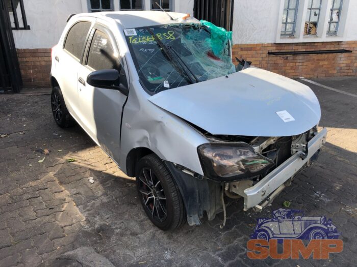 TOYOTA , ETIOS 1 . 5 Xs / SPIRIT 5 DR , SILVER , 2018 ( 29711 ) - Image 2