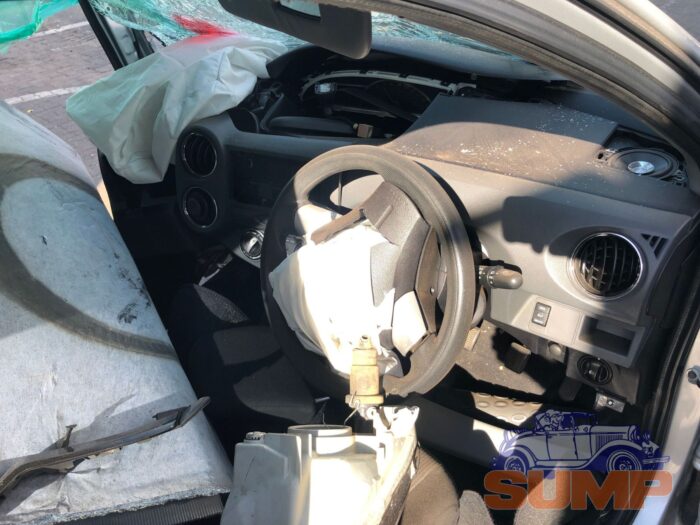 TOYOTA , ETIOS 1 . 5 Xs / SPIRIT 5 DR , SILVER , 2018 ( 29711 ) - Image 9