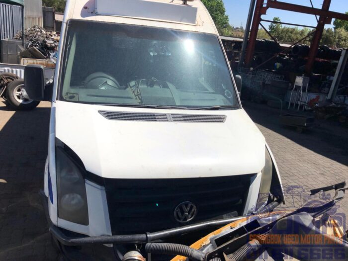 VOLKSWAGEN , CRAFTER 35 120 F / C P / V ( AMBULANCE ) , WHITE , 2007 ( 30201 )