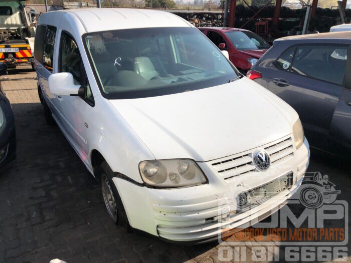 VOLKSWAGEN , CADDY MAXI CREW BUS 1 . 9 T Gi , WHITE , 2009 ( 30736 ) - Image 2