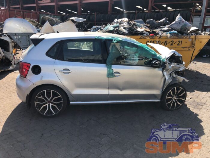 VOLKSWAGEN , POLO 1 . 4 CPMFORTLINE 5 DR , SILVER , 2014 ( 29695 ) - Image 3