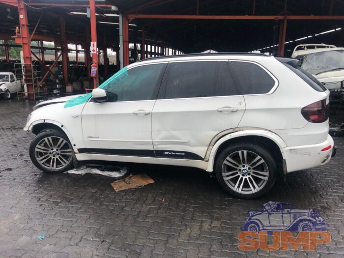 BMW , X 5 XDRIVE 30 d A / T , WHITE , 2013 ( 29686 ) - Image 7